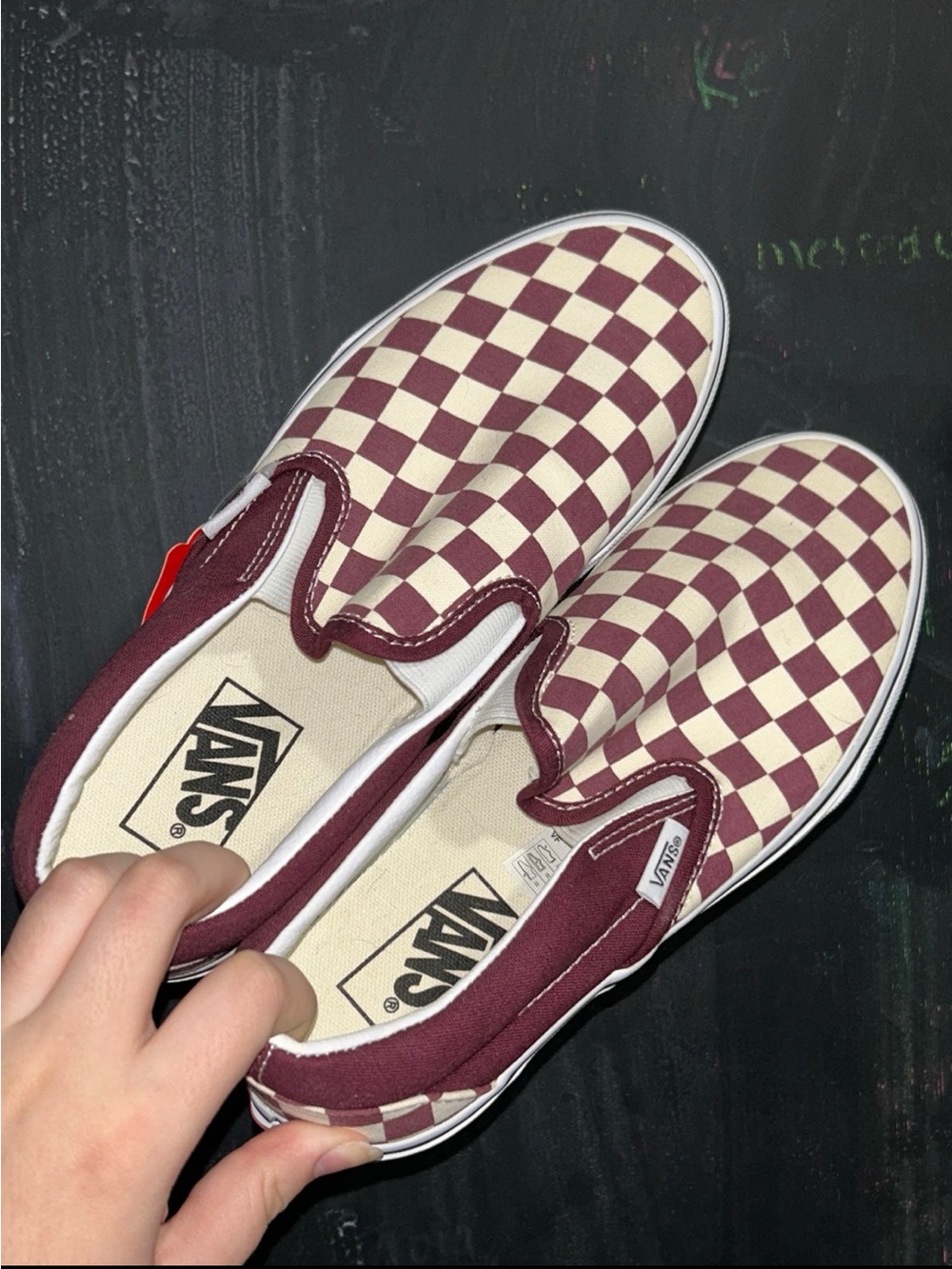 Vans Slip-On Checkerboard in Burgundy and White